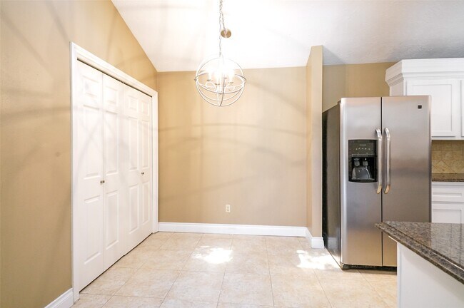 Building Photo - 3406 Cape Forest Dr