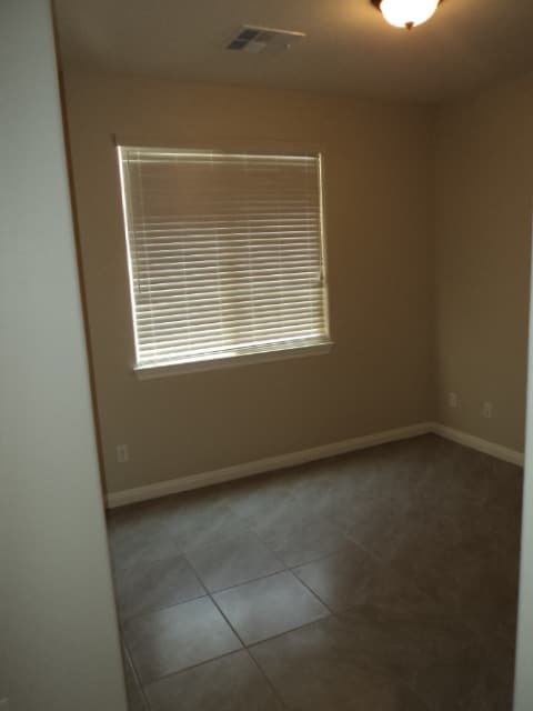 Building Photo - 269 Prestwick Ct