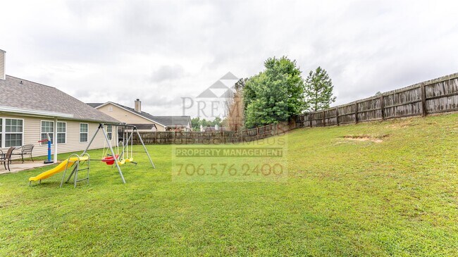 Building Photo - 22 Oakwood Dr