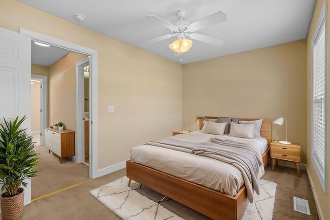 Building Photo - 2bd 2.5 bath apartment for rent on Highway 544 in Conway for August