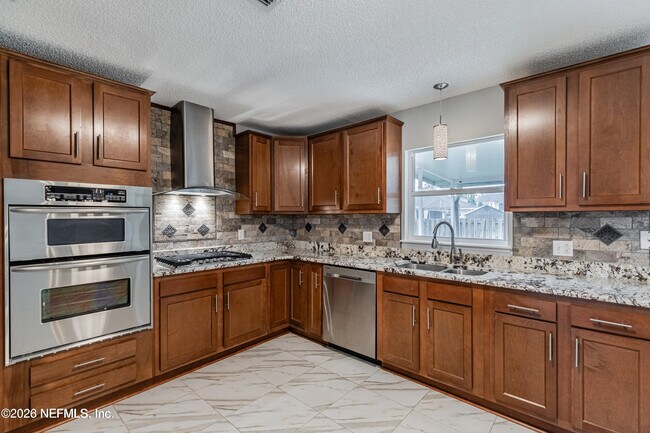 Building Photo - 3388 Glenn Hollow Ct