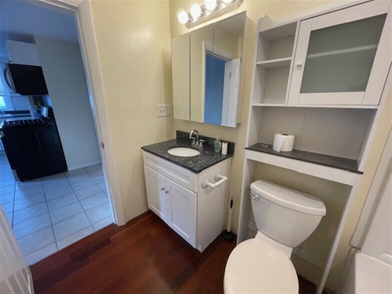 Building Photo - 251 Central Ave