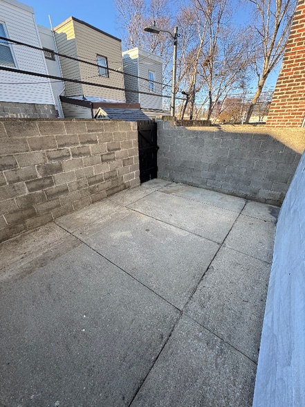 Building Photo - 1314 S 29th St