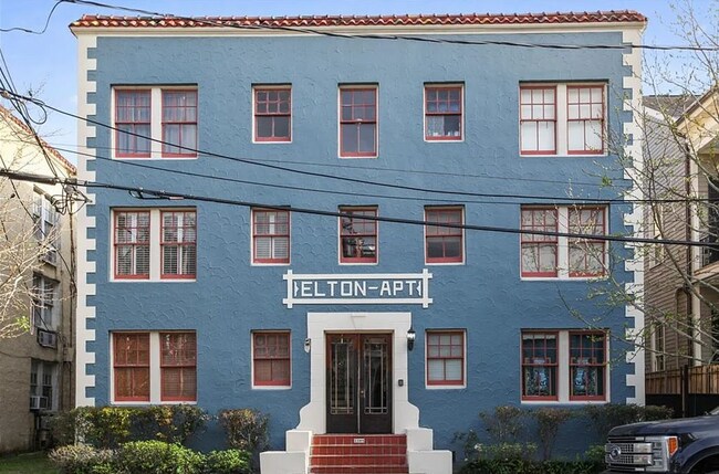 Primary Photo - 3308 Prytania St