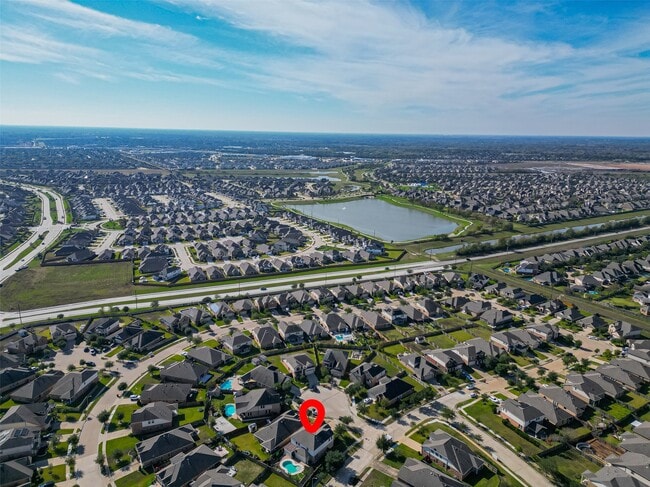 Building Photo - 8003 Grove Sky Ct