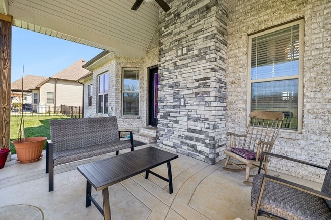 Building Photo - 8325 Turnbull Dr