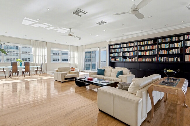 Building Photo - 3430 Galt Ocean Dr