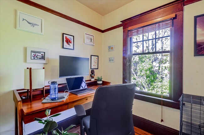 Building Photo - 21 Westall Ave