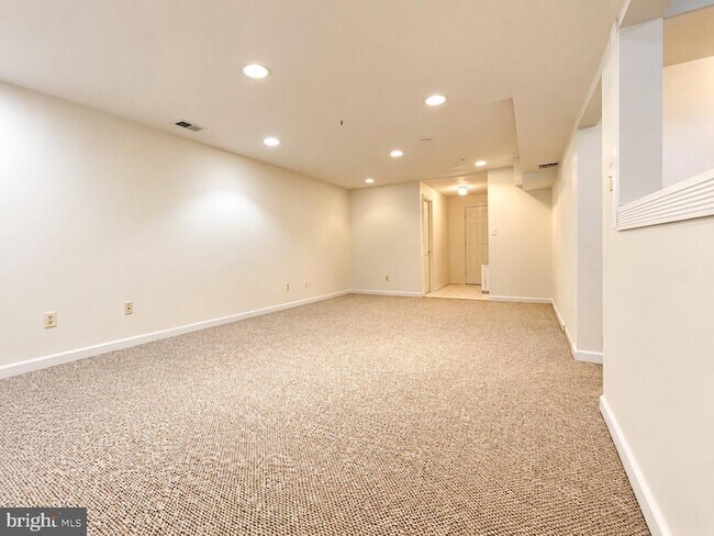 Building Photo - 20937 Cox Mills Ct