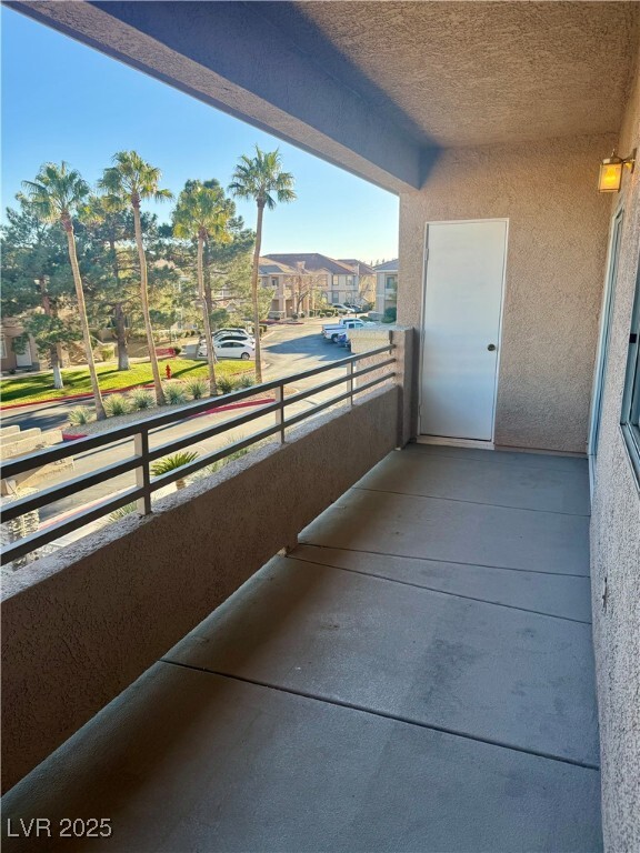 Building Photo - 9901 Trailwood Dr