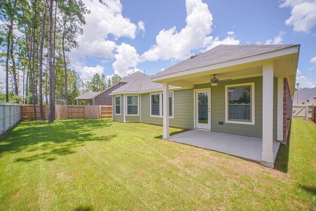 Building Photo - 17112 Coneflower Pl