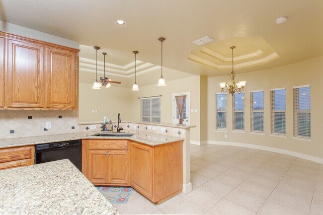 Building Photo - Beautiful 4 Bedroom Rental Home in Lytle, ...