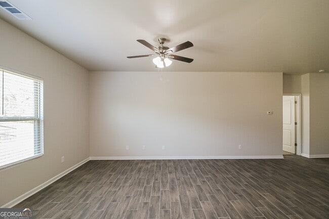 Building Photo - 6037 Heisler St