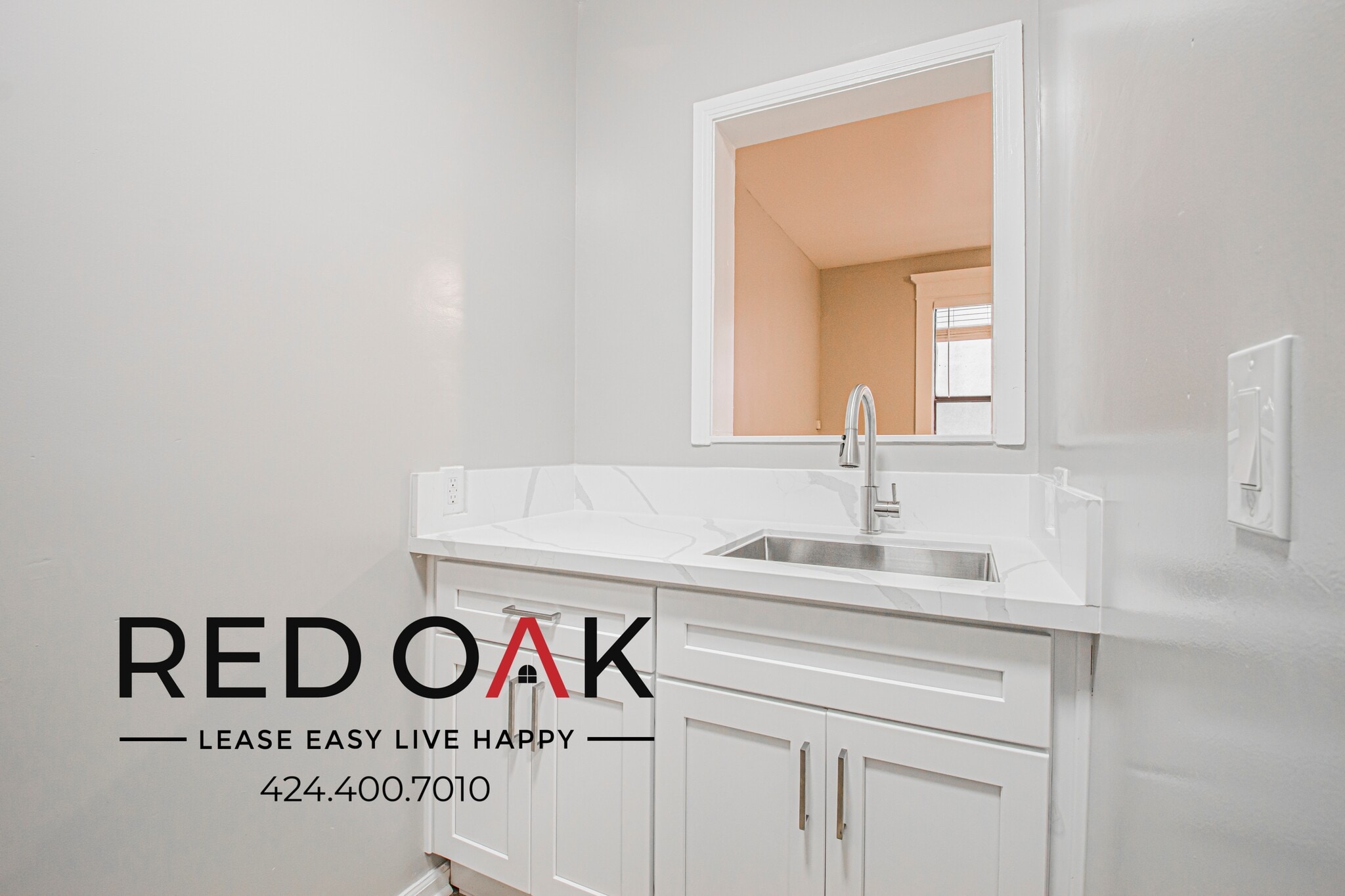 Building Photo - 692 Valencia St