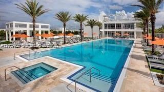 Building Photo - 6621 NW 105th Ct