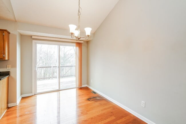 Building Photo - 900 Pebble Beach Cir