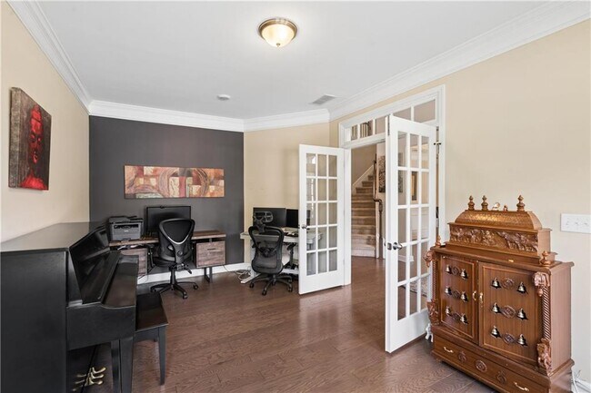 Building Photo - 4470 Skylark Ln