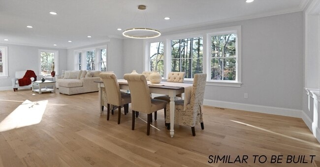 Building Photo - 10 Webber Ave