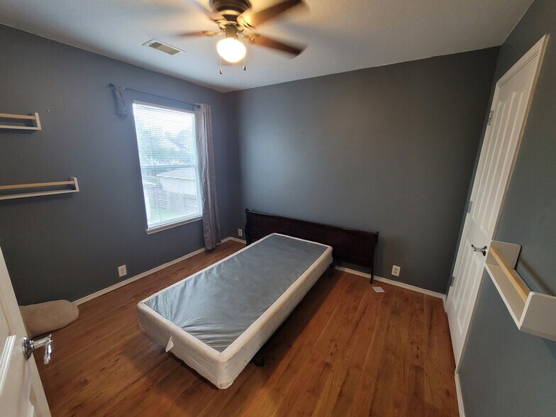 Building Photo - 23609 Youpon Lake Lane