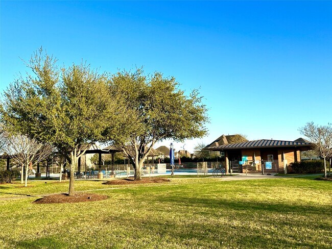 Building Photo - 23106 Tindarey Falls Ln