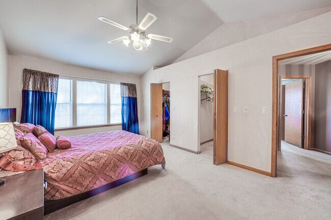 Building Photo - 2182 Camden Ln