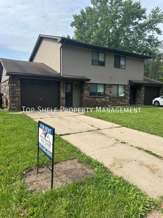 Building Photo - 4211 E Ovid Ave