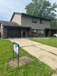 Building Photo - 4211 E Ovid Ave