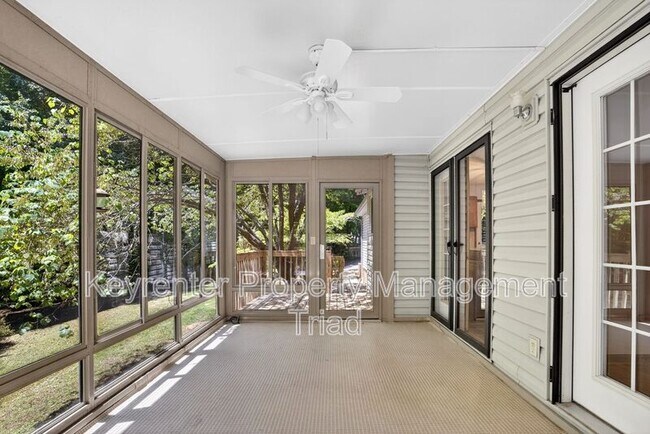 Building Photo - 407 Grenham Rd