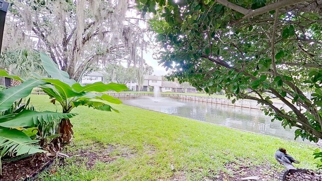 Building Photo - Furnished Unit in Fountain Gate Condo Association!