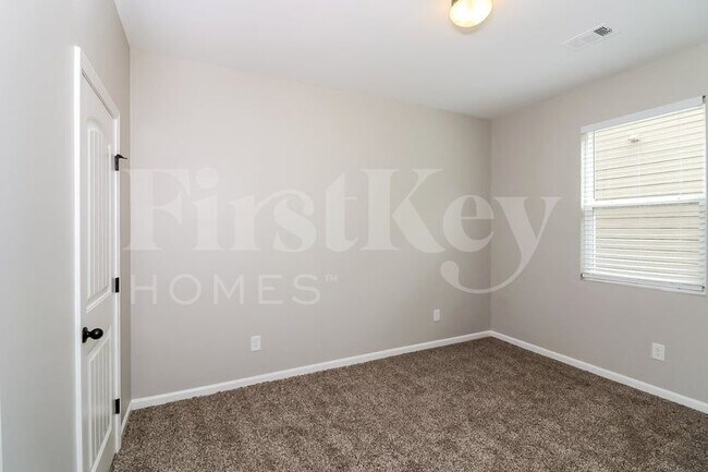 Building Photo - 405 Trail Finders Way