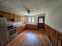 Building Photo - 301 College Ave