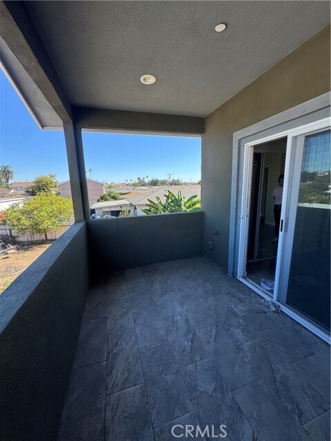 Building Photo - 3533 W 109th St