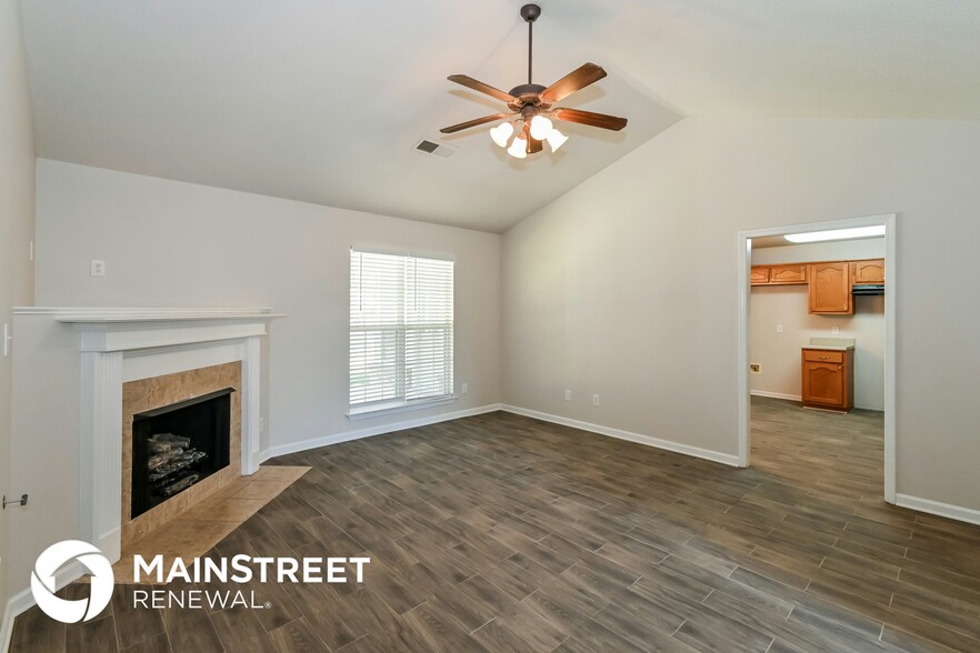 Building Photo - 8307 Grayce Dr