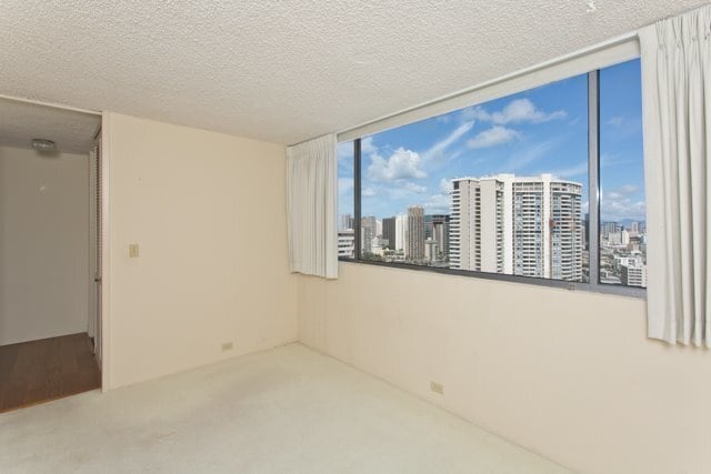 Building Photo - KAPIOLANI 2 Bedroom - Spacious and Bright ...