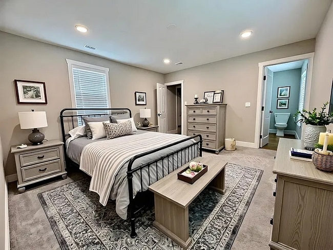 Building Photo - 3 Bedroom /2.5 Bathroom/ Listing by GMPS/ Lebanon