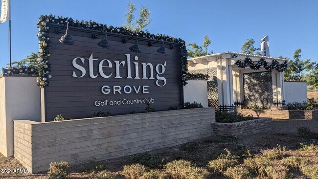 Building Photo - 11300 N Casa Dega Dr