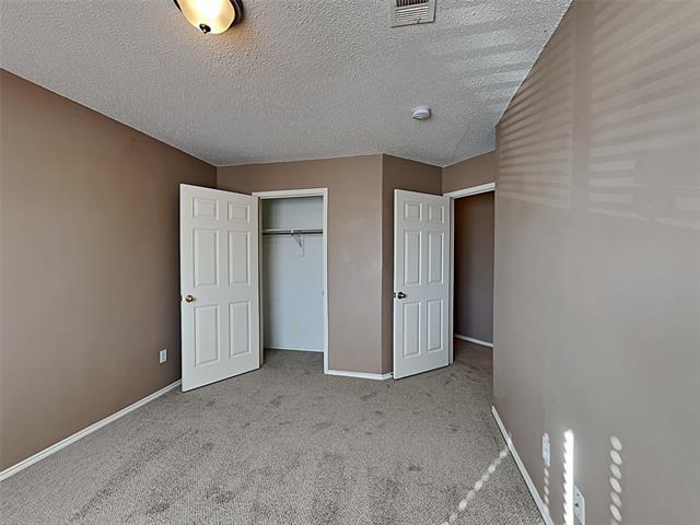 Building Photo - 110 Meadow Ct