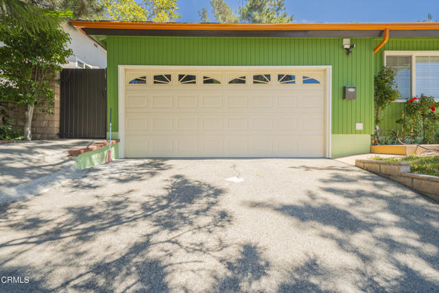 Building Photo - 3553 Pontiac St