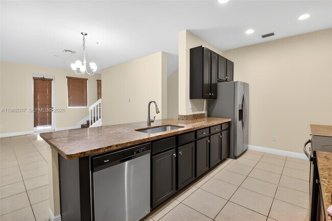 Building Photo - 1032 SW 147th Ave