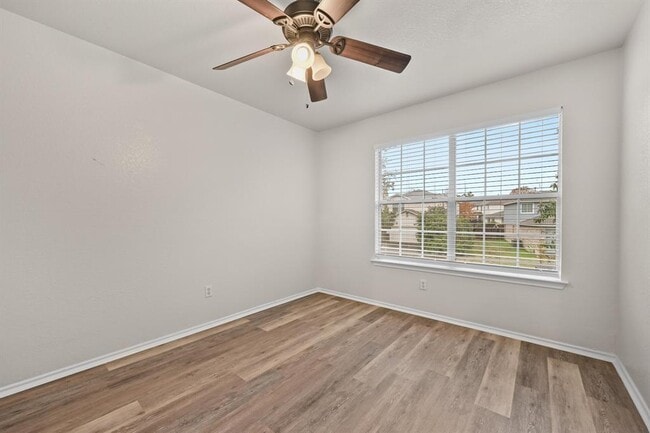 Building Photo - 2607 Theresa Blanchard Ln