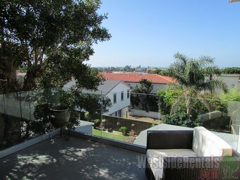 Building Photo - 656 7th St