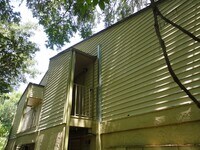 Building Photo - 1 Bedroom/1 Bathroom in Tumblin Creek