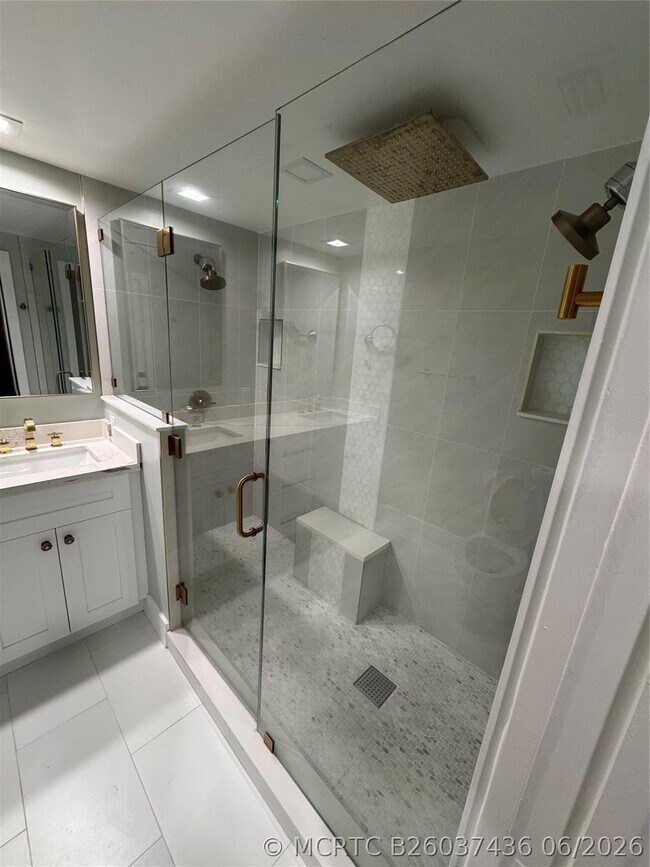 Building Photo - 7741 La Mirada Dr