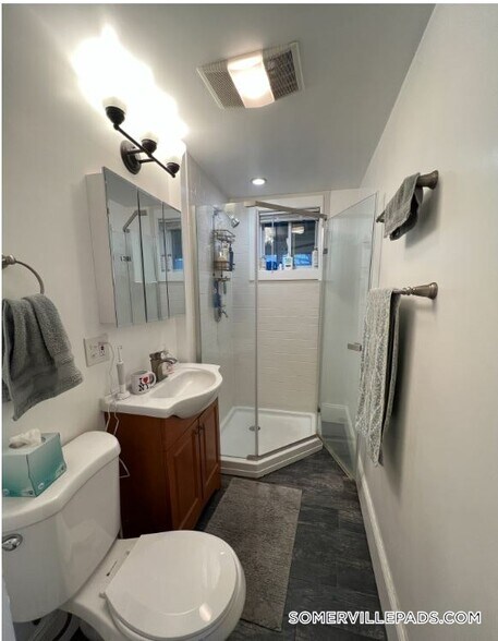 Building Photo - 121 Liberty Rd