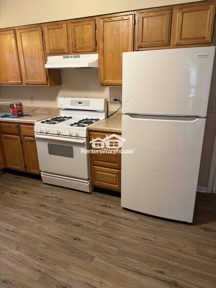 Building Photo - 3008 Pasteur Ave