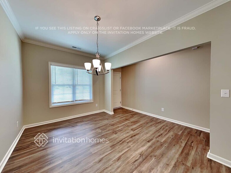 Building Photo - 5504 smythe Pk court