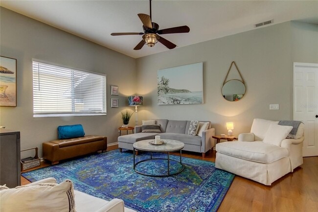 Building Photo - 1421 Beach Club Ln