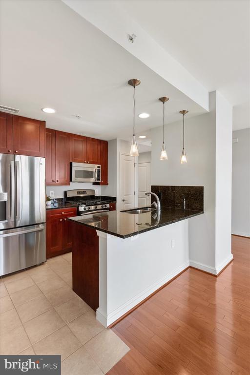 Building Photo - 11990 Market St