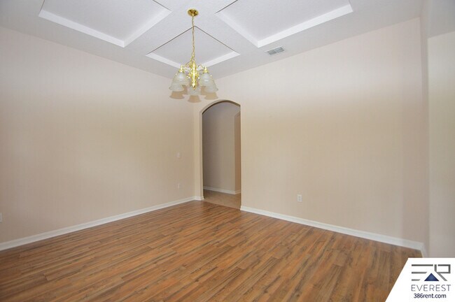 Building Photo - 40 Persimmon Dr