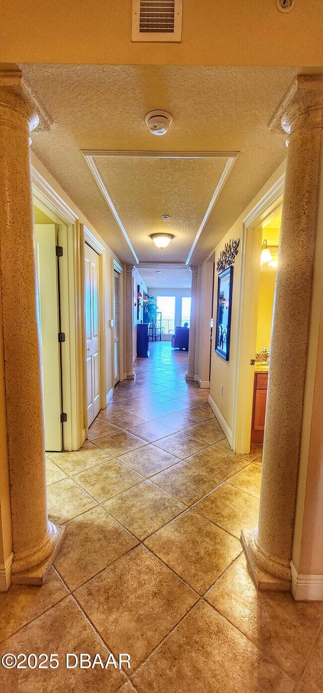 Building Photo - 2901 S Atlantic Ave